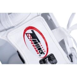 Twins Chin &amp; Cheek White Head Gear -Boxing Supplies Shop HGL3 WHT c 3