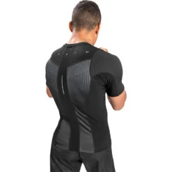 Venum Biomecha Black/Grey Short Sleeve Rash Guard -Boxing Supplies Shop VENUM 04779 109 c 2